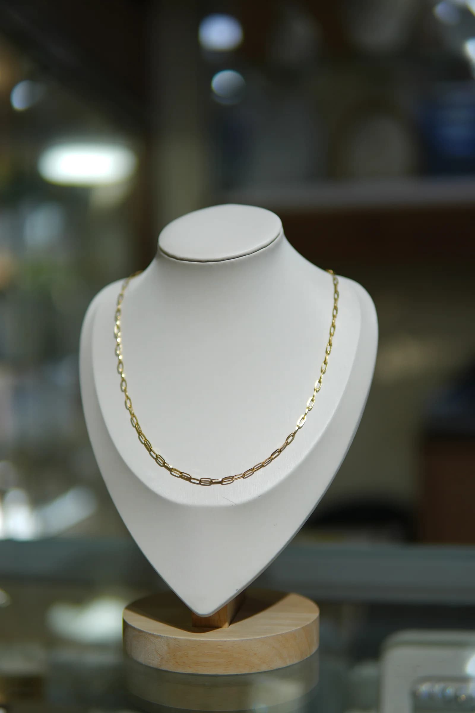 Cadena de eslabón alargado en oro amarillo 18k — vista 3