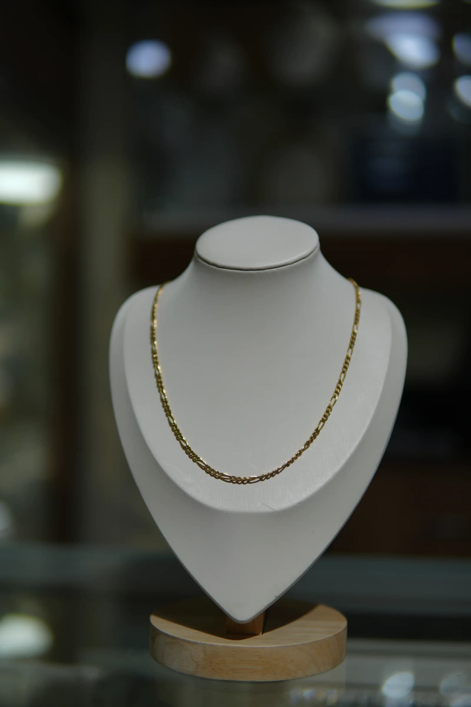 Cadena de eslabón definido en oro amarillo 18k — vista 3