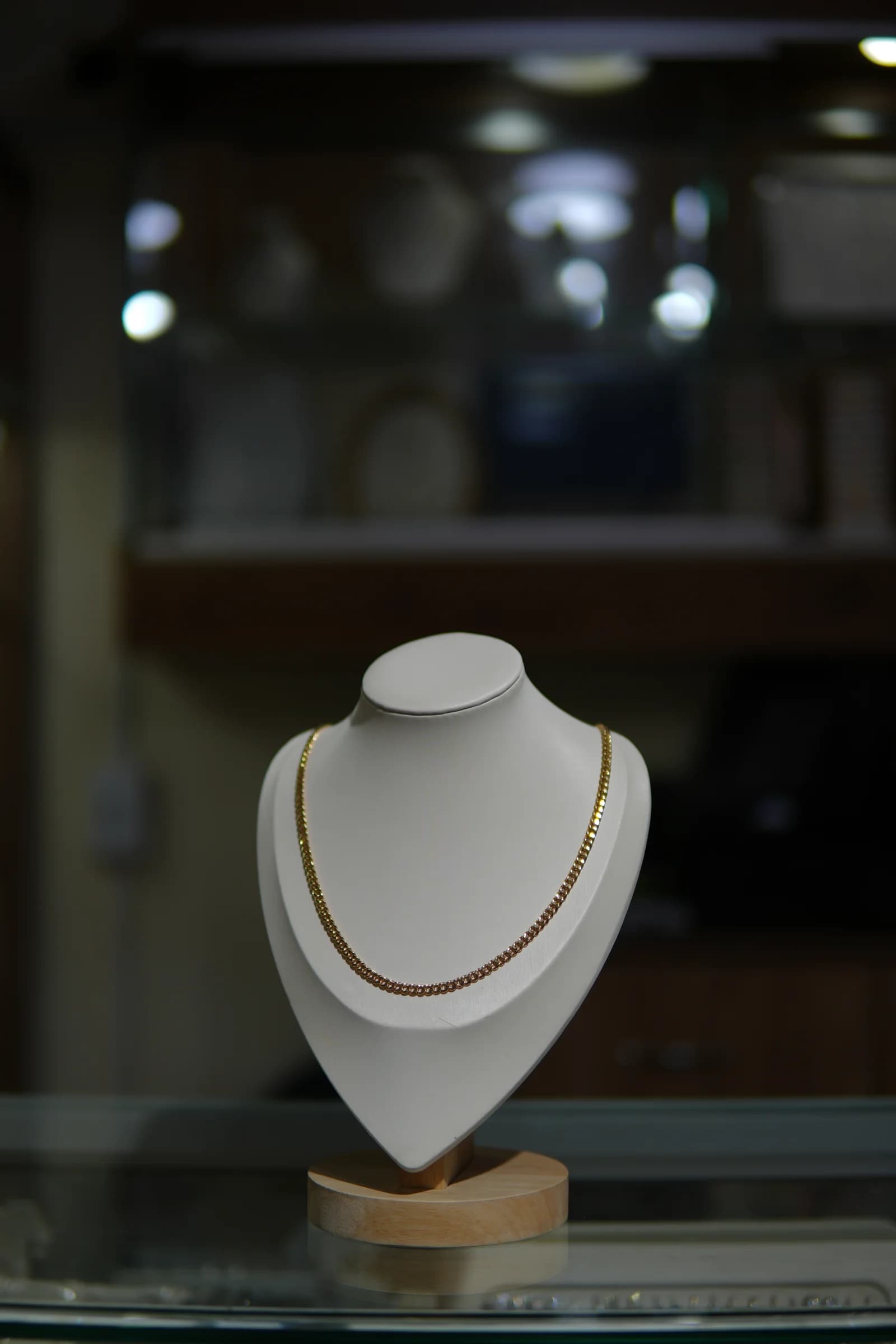 Cadena de eslabón denso en oro amarillo 18k — vista 1
