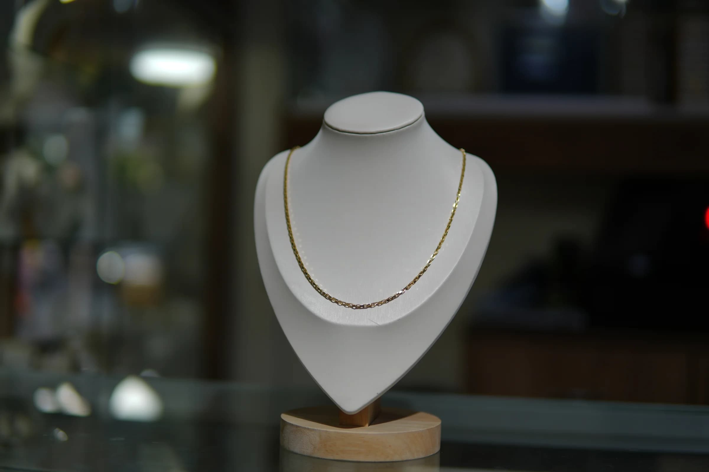 Cadena de brillo segmentado en oro amarillo 18k — vista 3