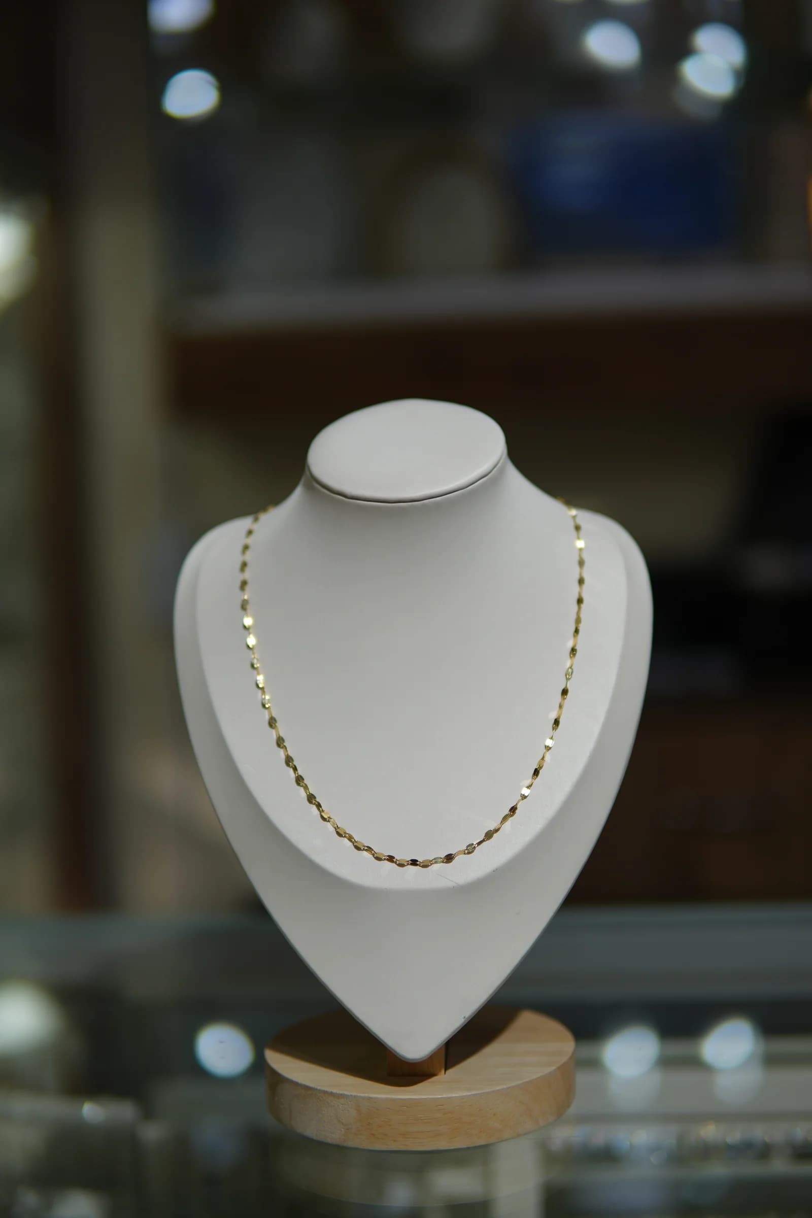 Cadena de eslabón facetado en oro amarillo 18k — vista 1